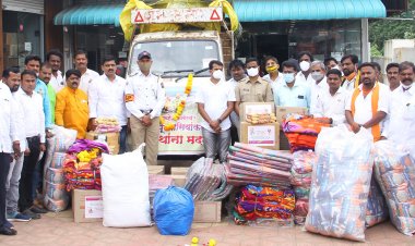 सर्वपक्षीय पंढरपुरकरांनी केली सांगली-कोल्हापूर पुरग्रस्तांसाठी मदत