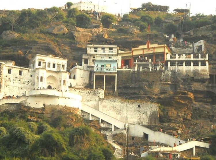 हनुमान धारा चित्रकूट