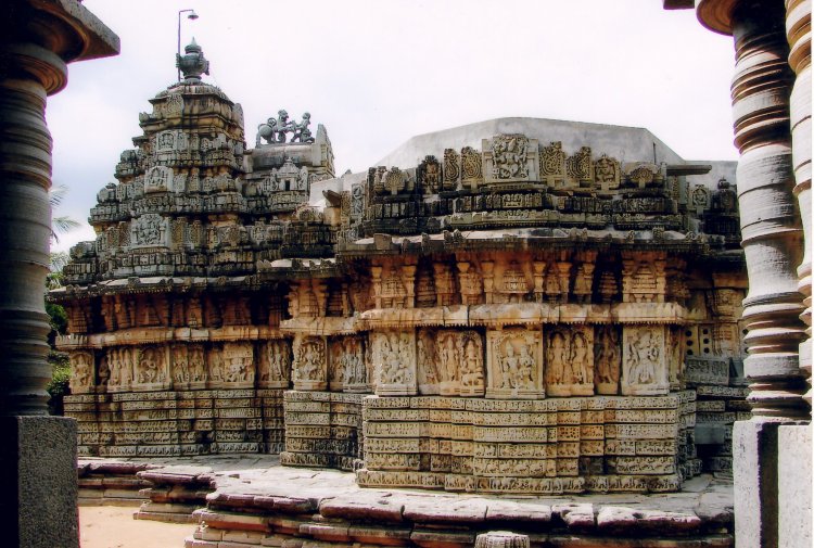 मल्लिकार्जुन मंदिर आंध्र प्रदेश दूसरा ज्योतिर्लिंग