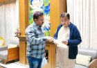 केंद्रीय मंत्री नितीन गडकरी यांची भेट घेऊन मतदारसंघातील रस्त्यांसाठी निधी उपलब्ध करून देण्यासाठी केली मागणी