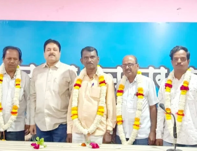पत्रकारितेत नवा जुना पत्रकार असं काही नसतं, तरुण पत्रकारही सरस कामगिरी करताहेत – पत्रकार प्रशांत आराध्ये