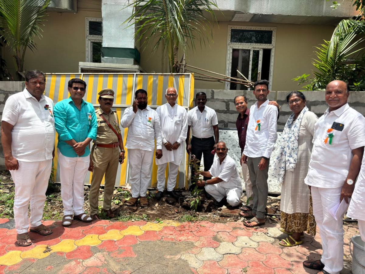 शिवपार्वती नगर, टाकळी रोड परिसरातील खुल्या जागेत वृक्षारोपणाचा उपक्रम 